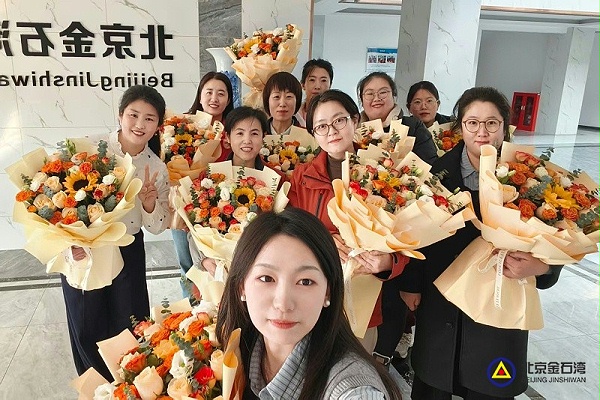 9e8ba576de7a23cacb2b88c0dfeab127