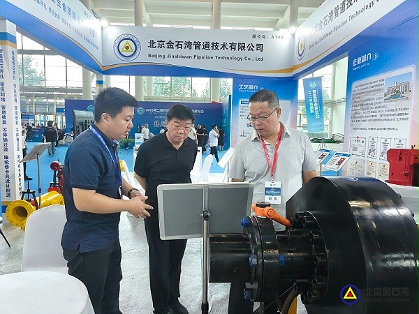 02aa765d5bfad2e8480b23bc7b3fc35e