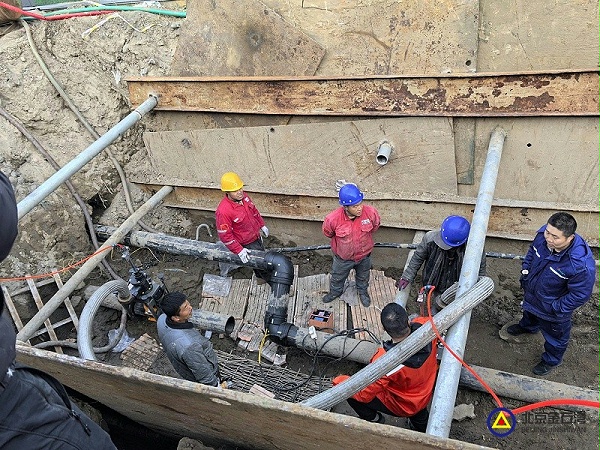 1唐山项目 上下游开始连头