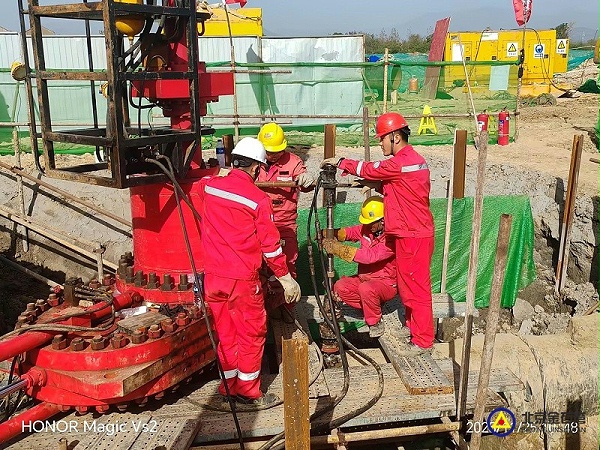 19黄梅项目开始开孔