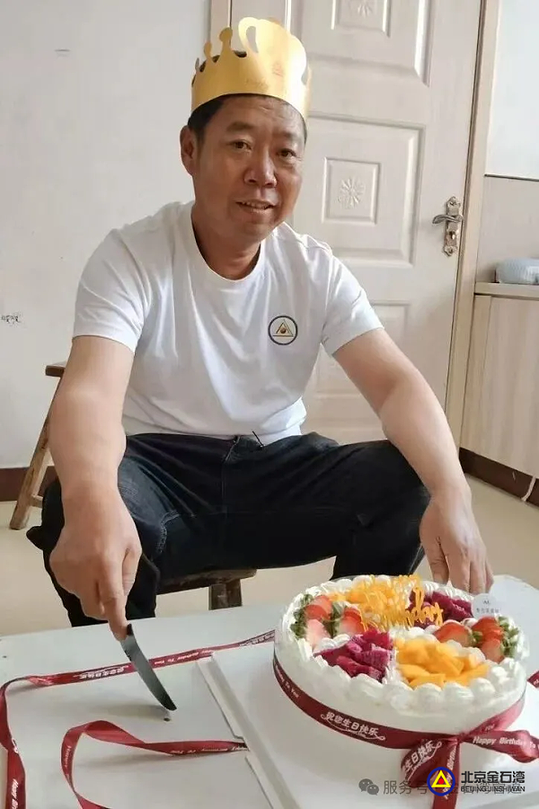 0833b47be39f6af43f557f0c1421dfbd