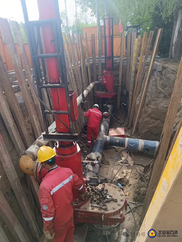 9abef7c6-c339-441c-a9a3-951e0141f14f