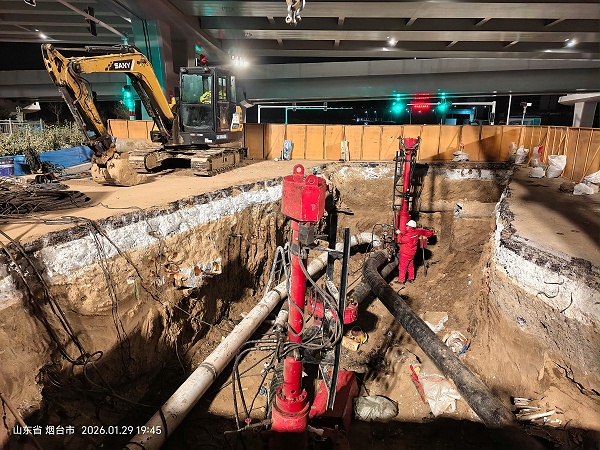 9烟台下游封堵孔，平衡孔开完，开始开旁通孔