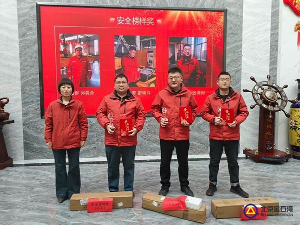 7a01c26625003b7d39641d7632675d21