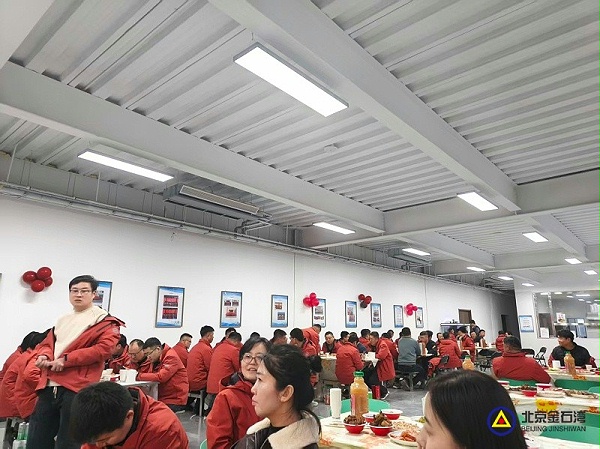 32900086f70c64043226c5582166e9b1