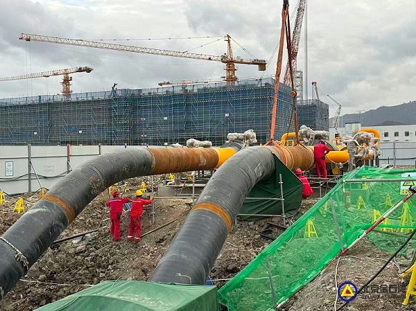 54舟山安装1016跟收发球桶连接完成，进行焊接